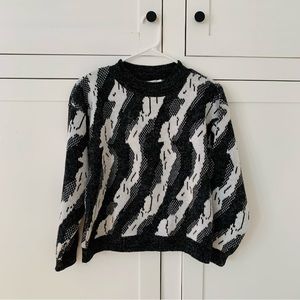Kid’s Vintage Barrel Black/White 80s print Unique Funky Sweatshirt Size 14/16